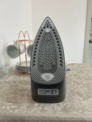 Ferro de passar Arno 220v