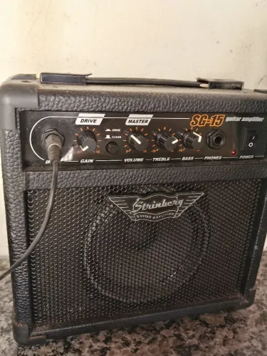Mini caixa amplificadora original?