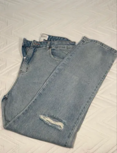 Calça mom Amaro 38