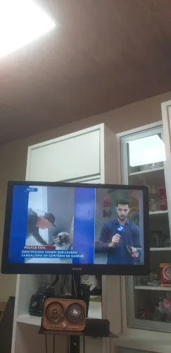 Tv cce 32polegadas não é smart
