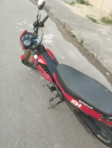 Ditally Joy Plus 50cc (2013) - R$ 3.500 (Pneus Novos, Documentada e Chave Reserva)