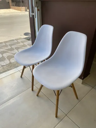 Cadeira Eames Eiffel
