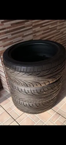 Pneus seminovos