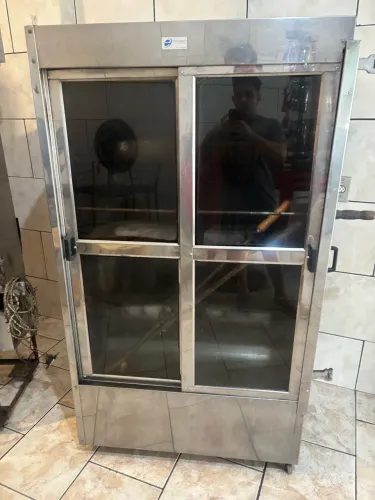 2 MÁQUINAS DE FRANGOS SEMI NOVAS PERFEITAS