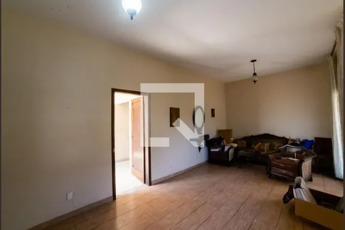 Casa à Venda - Santa Tereza, 8 Quartos, 883 m2