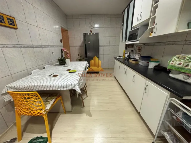 Casa em Condomínio 2 quartos/2 banheiros Coleginho - Jacareí