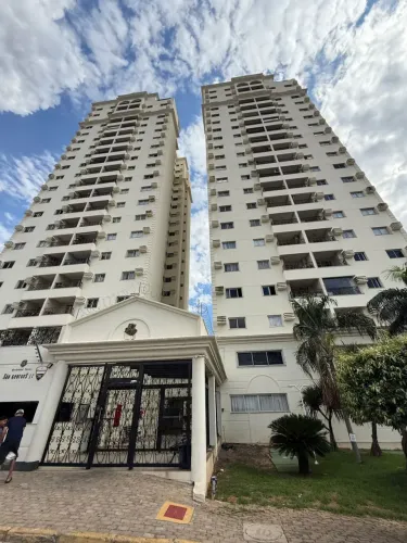Vendo Apartamento Mobiliado e Decorado Edifício São George | Torres São Jorge