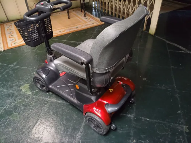 Carrinho elétrico para idosos Scoott S