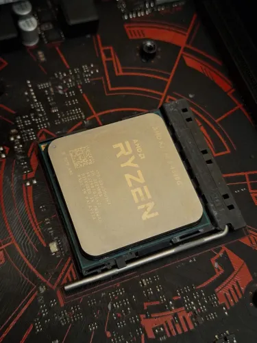 AMD RYZEN 5 4600G