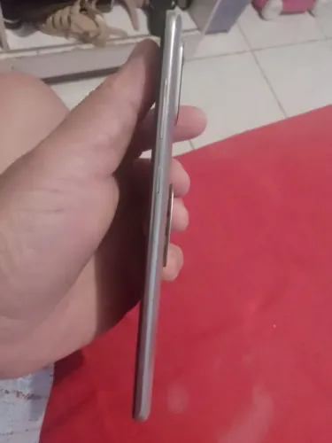 VENDO A 71 128 GIGAS 4 DE RAM 