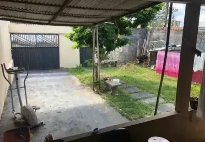 VENDO CASA EM OUTEIRO