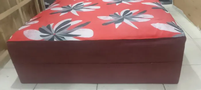 Cama Box Casal Espuma Alta - Semi Nova (ENTREGA GRÁTIS)