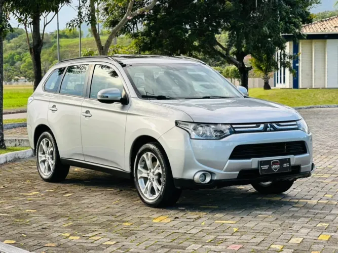 Mitsubishi Outlander Sport GLS 2.0 16V Flex AUT 2014