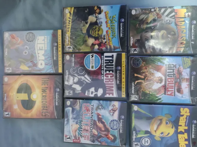 Lote 8 jogos originais lacrados Game Cube