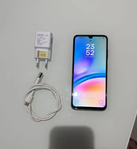 Celular Samsung A05s usado ótimo estado!