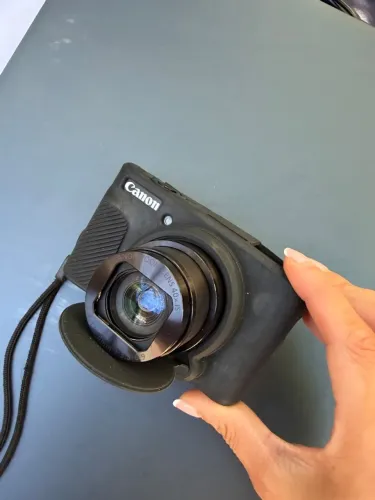 Canon Sx740hs
