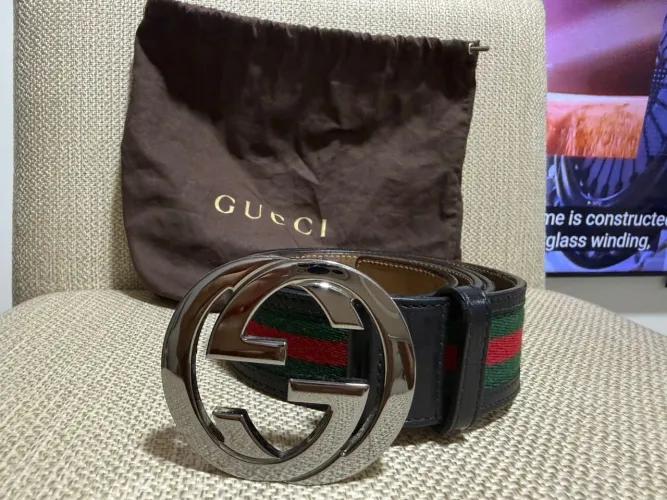 Cinto Gucci