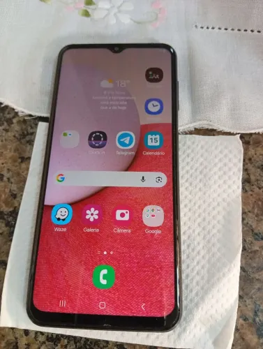 Celular Samsung Galaxy A13 seminovo