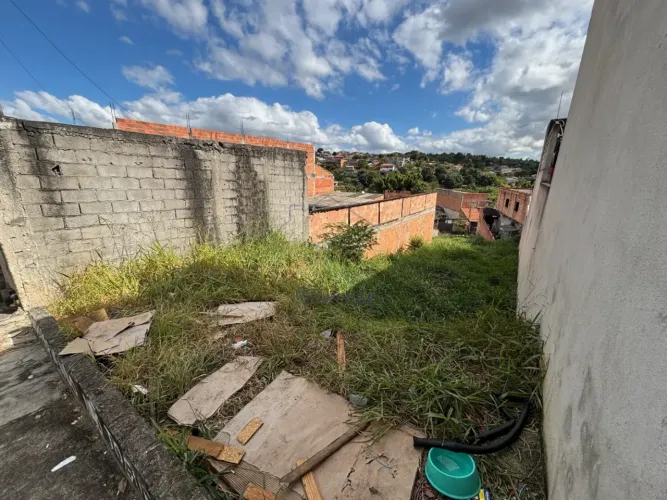 Terreno à venda, 150m² por R$ 86.000 - Dom Bosco - São José dos Campos/SP