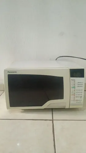 Microondas Panasonic 28 litros CONSERVADO 