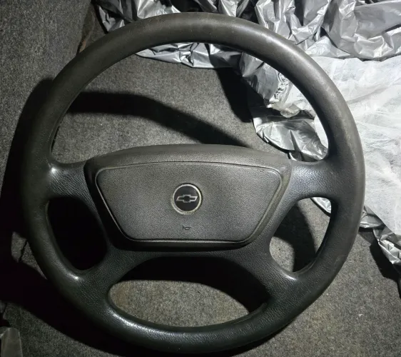 Volante omega gls 93