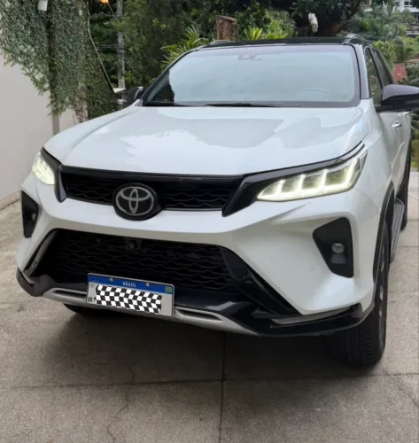 Toyota Hilux SW4 Diamond 2.8 TB 4X4 Die. Aut. 2024