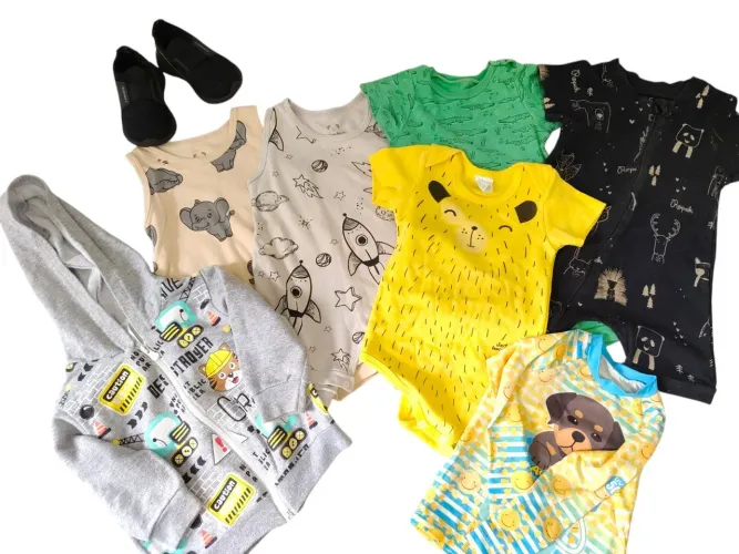 8 peças Roupas e tênis Infantil Bebê - Menino
