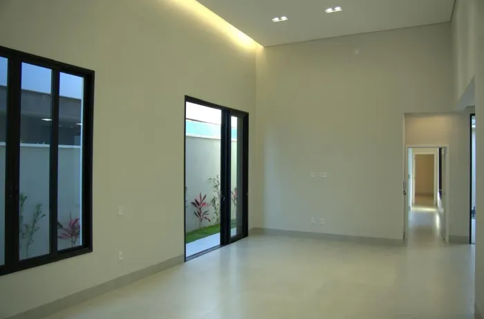 Casa à venda no Condomínio Reserva dos Ipês em Uberlândia