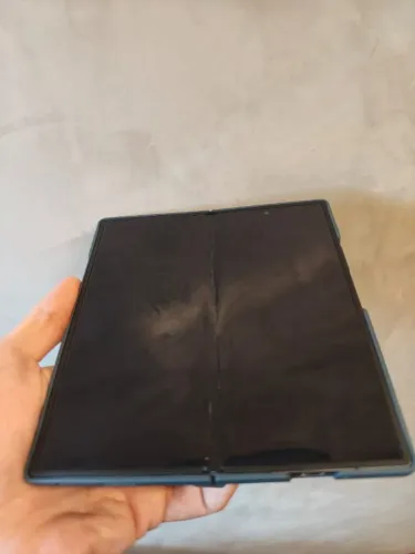 Celular Samsung Galaxy Z Fold7 1TB -16GB RAM - Tela interna quebrada