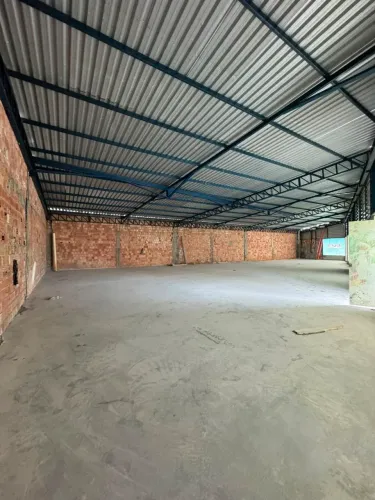GALPÃO COM 415 M² - CACHOEIRINHA