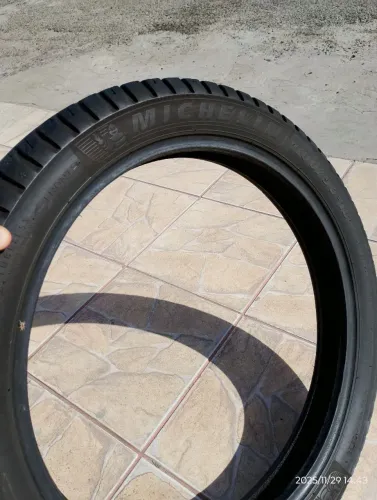 Pneu Michelin 100 90 18 usado