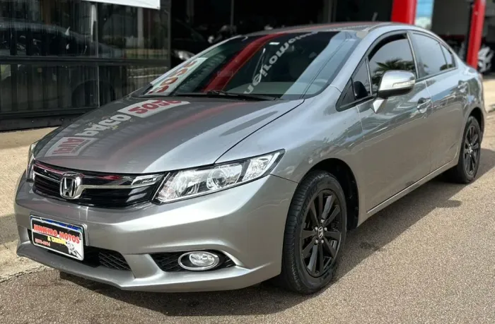 Honda Civic Sedan LXR 2.0 Flexone 16V Aut. 4P 2014