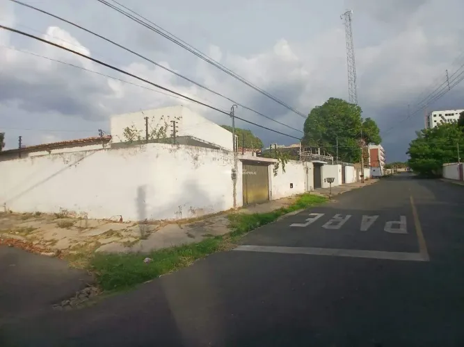 CASA A VENDA SÃO CRISTOVÃO