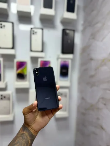 IPHONE X 64GB<br>R$ 599