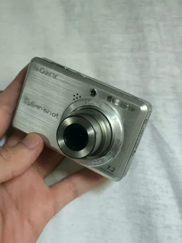 SONY CYBERSHOT DSC-S750