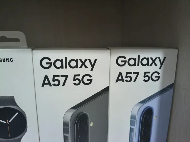 Samsung Galaxy A57 5G LACRADO (Nao negocio valores em produtos lacrados)