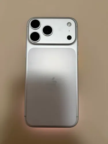 iPhone 17 pro max 512 novo bateria 100 %
