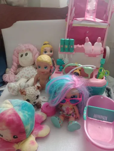 Lote de brinquedos para meninas 