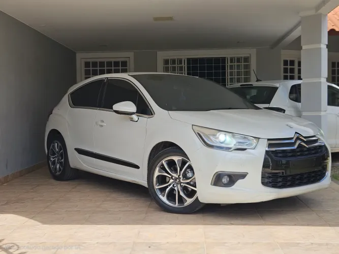 Citroen DS4 1.6 Turbo 16V 5P Aut. 2014