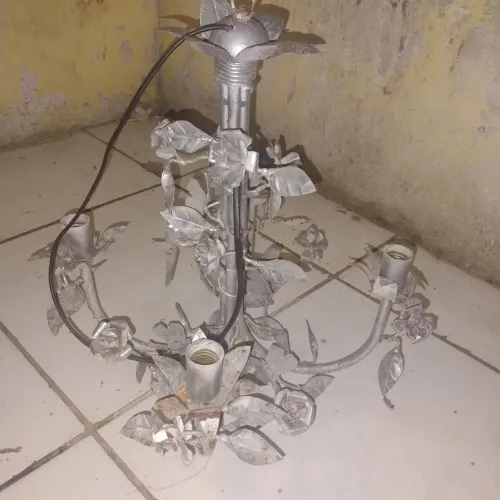 Luminária de Ferro