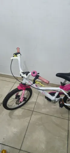 Bicicleta Infantil BTWIN Doctor Girl Aro 16 - Estado de Nova!