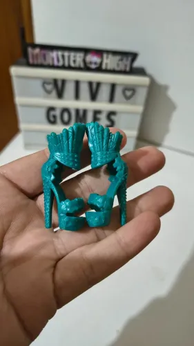 Monster High peça reposição sapato Catty noir boo york