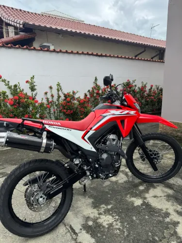 VENDO XR TORNADO 300 cc / 2026 / TROCO POR JETSKI