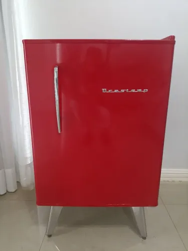 Geladeira Retrô 76 litros