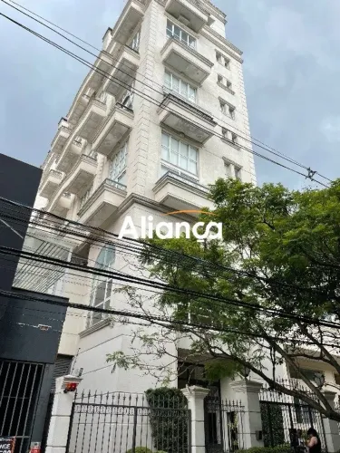 Apartamento Loft duplex mobiliado para alugar no bairro Moinhos de Vento em Porto Alegre/R