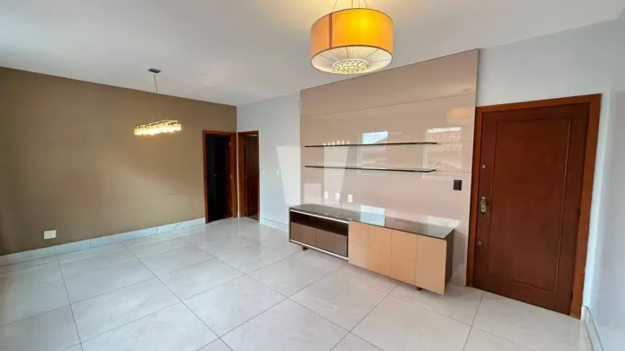 3 Quartos reformado no bairro Serra