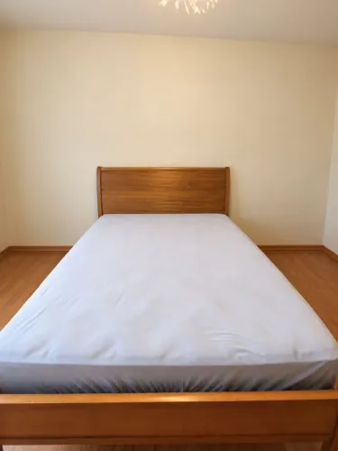 Cama Queen Madeira Ripada