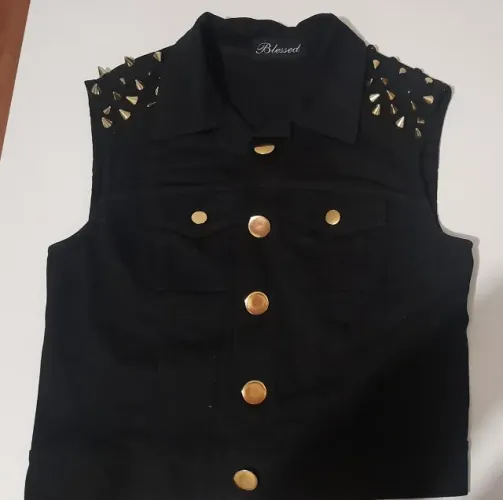 Colete feminino estiloso