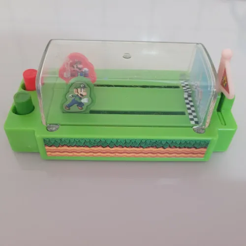 Kit de brinquedos da turma do mario.