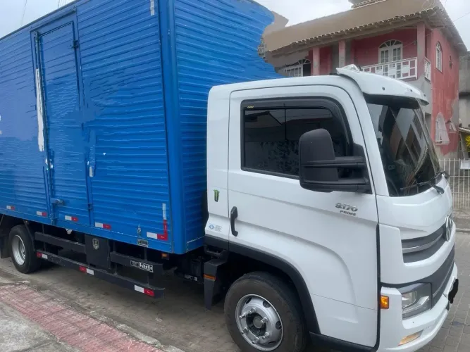 VW delivery com baú.. Super novo